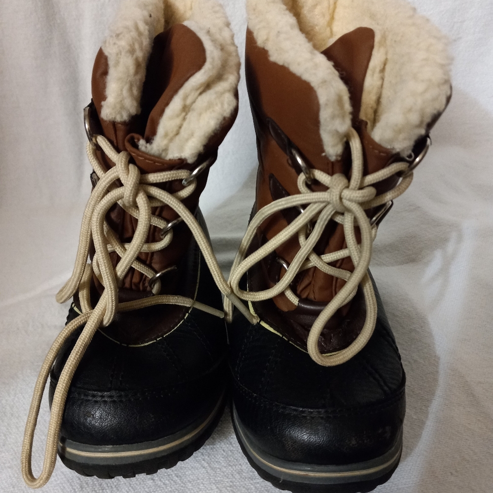 Toddler Boys Winter Boots Size 9